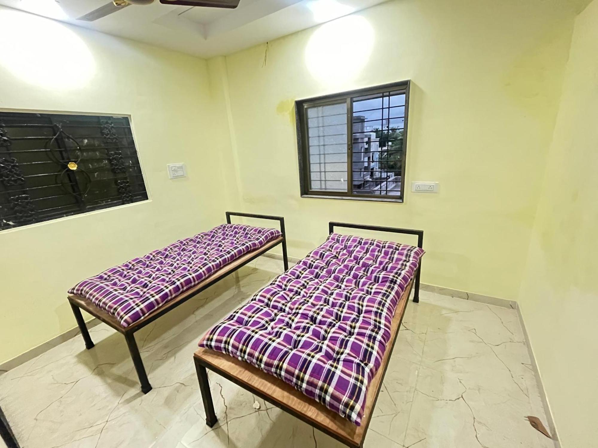 Shree Swami Samarth Pg Rooms For Boys Солапур Экстерьер фото