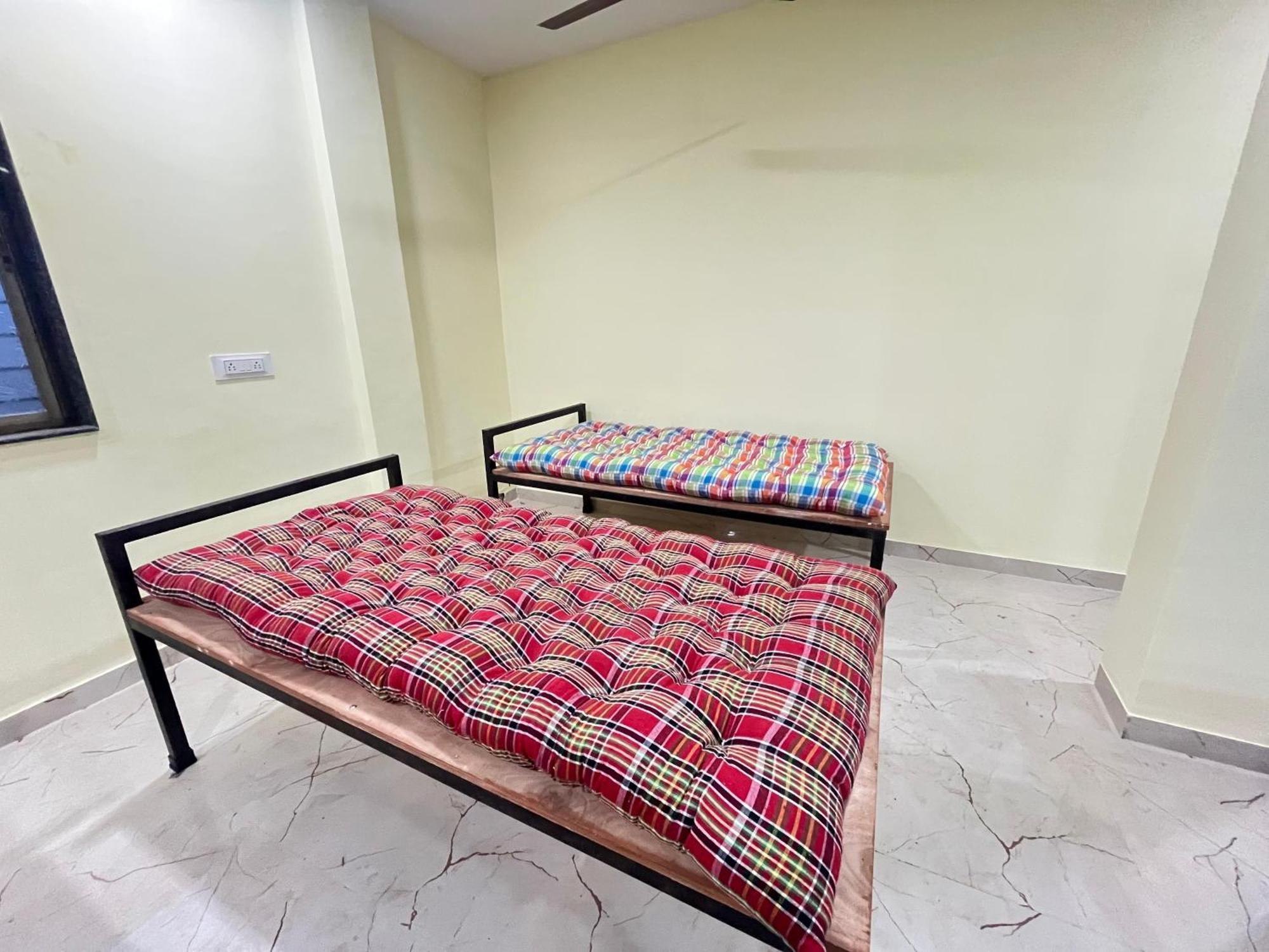 Shree Swami Samarth Pg Rooms For Boys Солапур Экстерьер фото